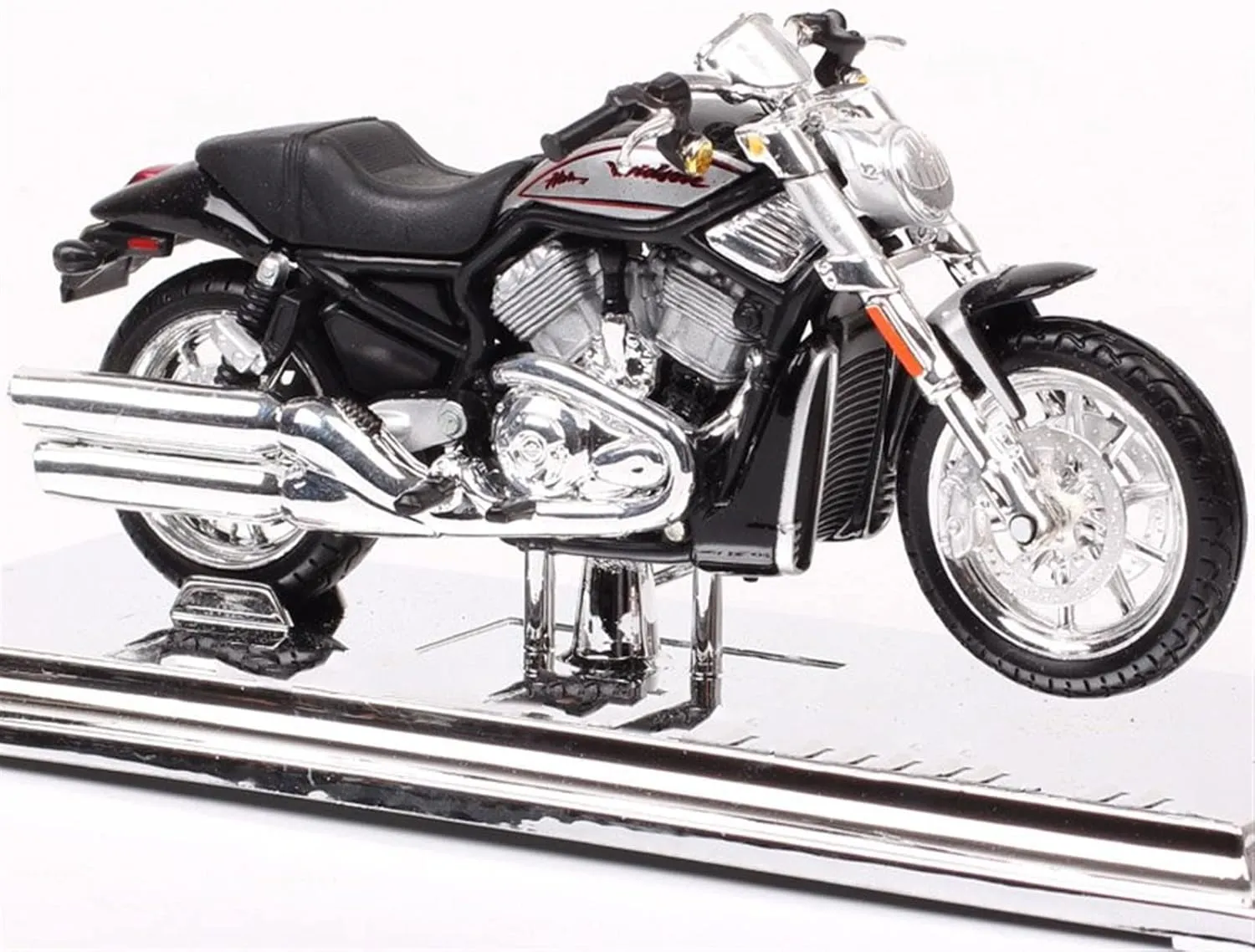 1/18 Scale Mini Collectible HD 2006 VRSCR Street Rod Cruiser Motor Diecast Motorcycle Race Bike Roadster Toy for Boyfriend Motorcycle Model