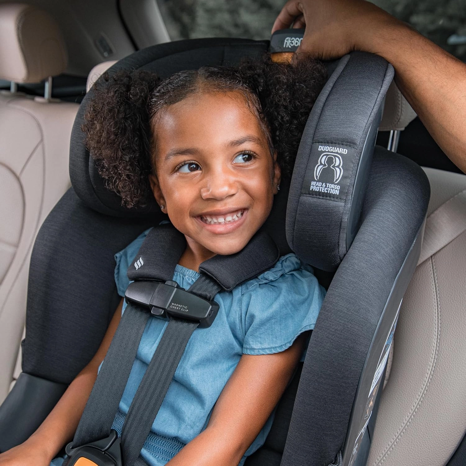 Chicco Fit360 ClearTex Rotating Convertible Car Seat with 360 Degree Rotation for Rear-Facing and Forward-Facing Usage, LeverLock Self-Tensioning Lock System | Black/Black