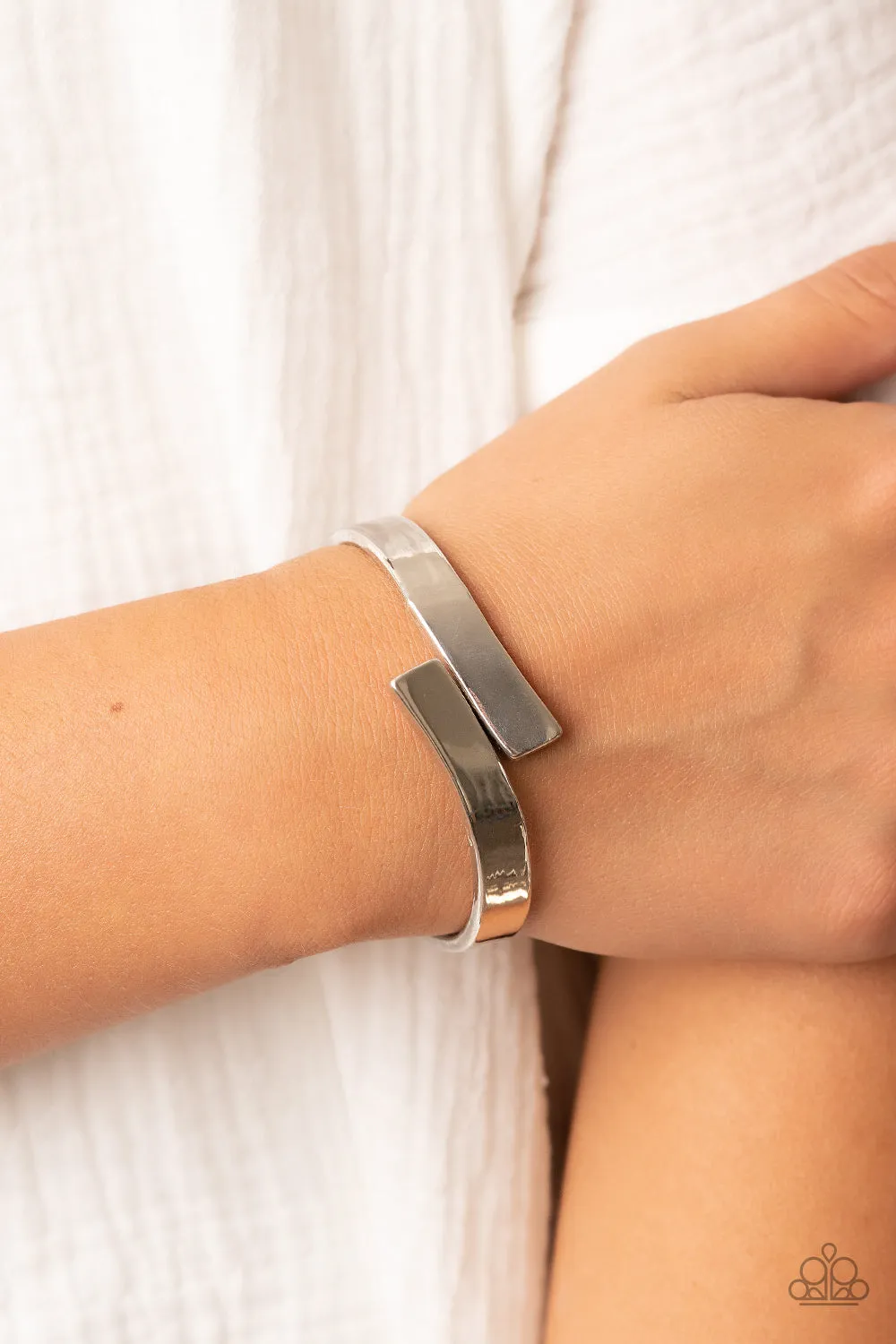 Dare to Flare - Silver Bracelet