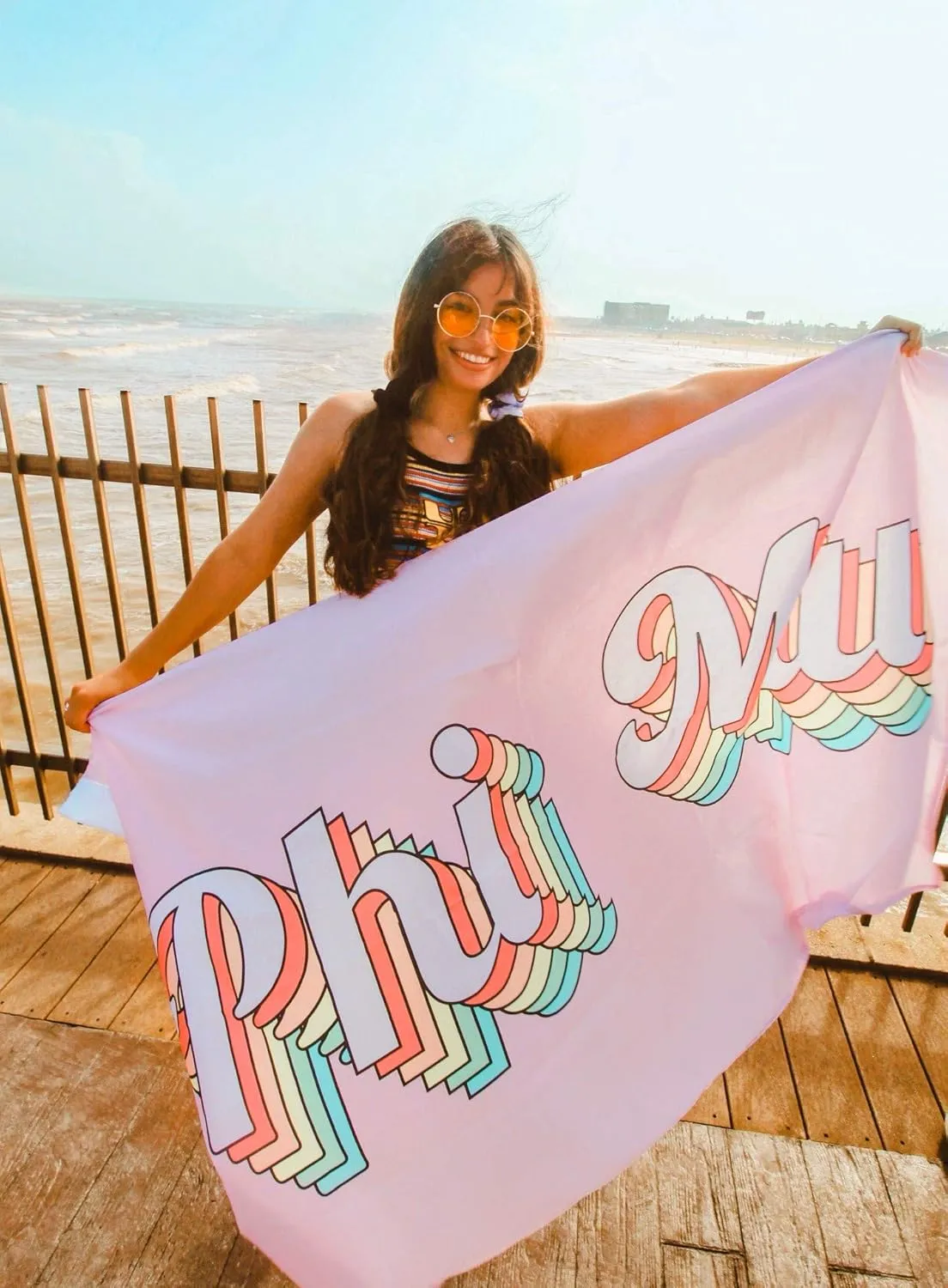 Delta Zeta - Sorority Letter Flag (Retro Design)