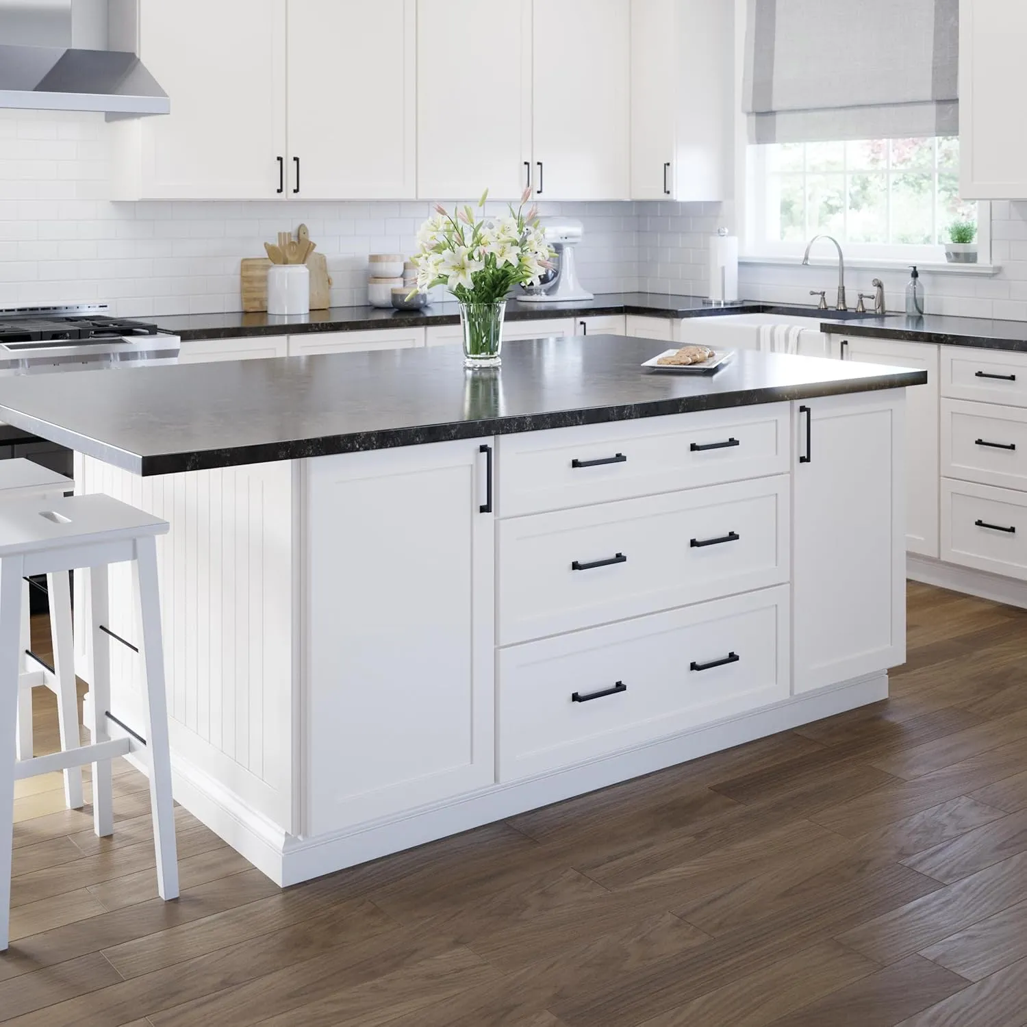 FRANKLIN BRASS Stepped (10-Pack) Cabinet Handles 5-1/16" Hole Center Pulls | Matte Black Hardware Kitchen Door, Drawers, Dressers, Furniture P49582C-FB-B
