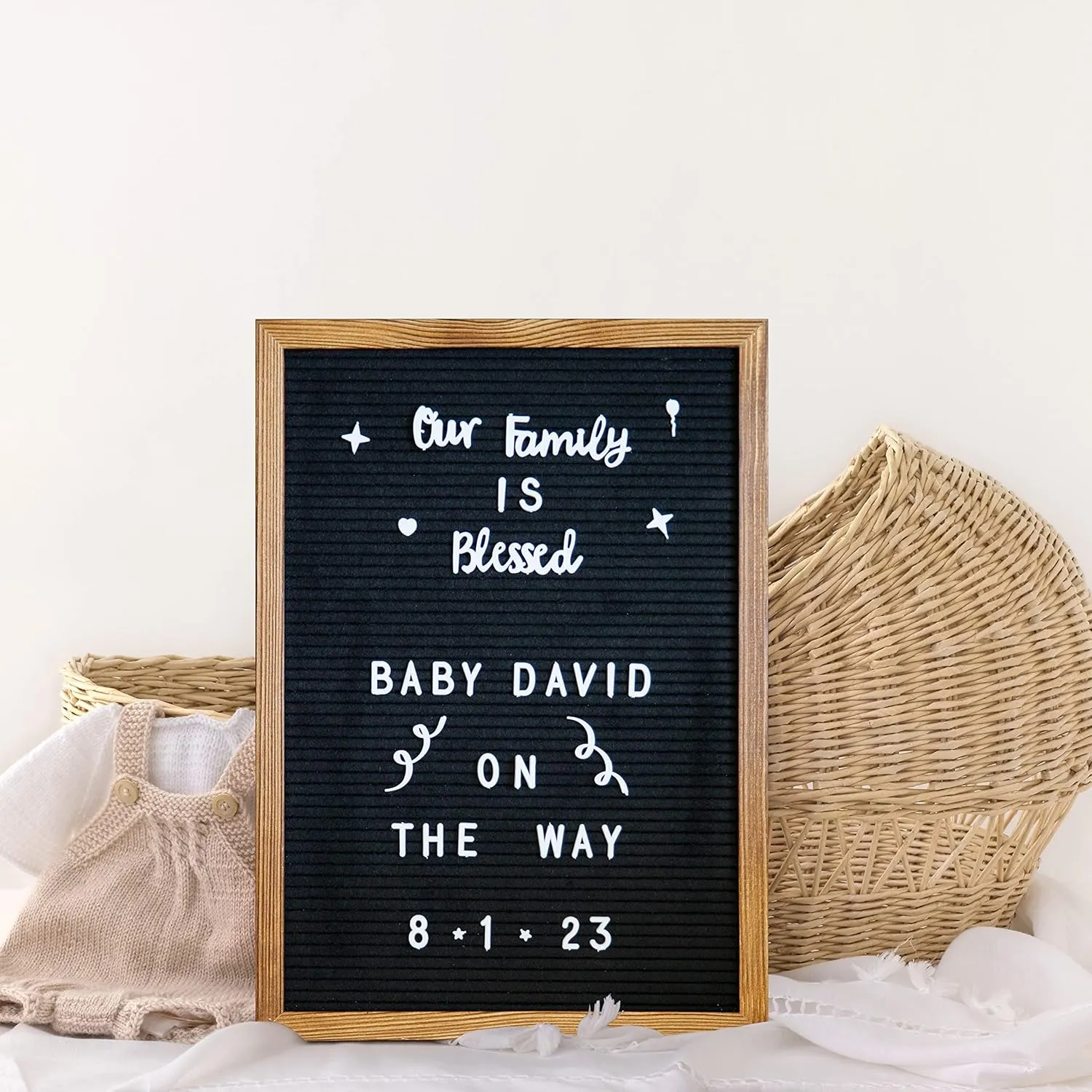 HBCY Creations 12"x17" Felt Letter Board - Solid Wood Frame - Torched Brown - Black Felt - 389 PP Letters Including Numbers, Symbols, Icons - Canvas Carrying Case