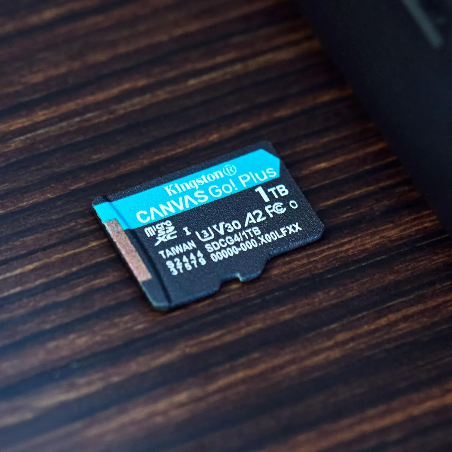 Kingston Canvas Go Plus 128GB microSD Card | Up to 200MB/s | Class 10, UHS-I, U3, V30, A2 | SDCG4/128GB