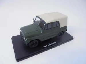 OPO 10 - Collectible Miniature car 1/24 Compatible with UAZ 469B (1972) VQR33