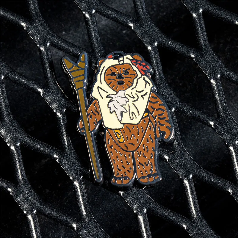 Pin Kings Official Star Wars Enamel Pin Badge Set 1.41 – Paploo and Luke Skywalker (in Battle Poncho)