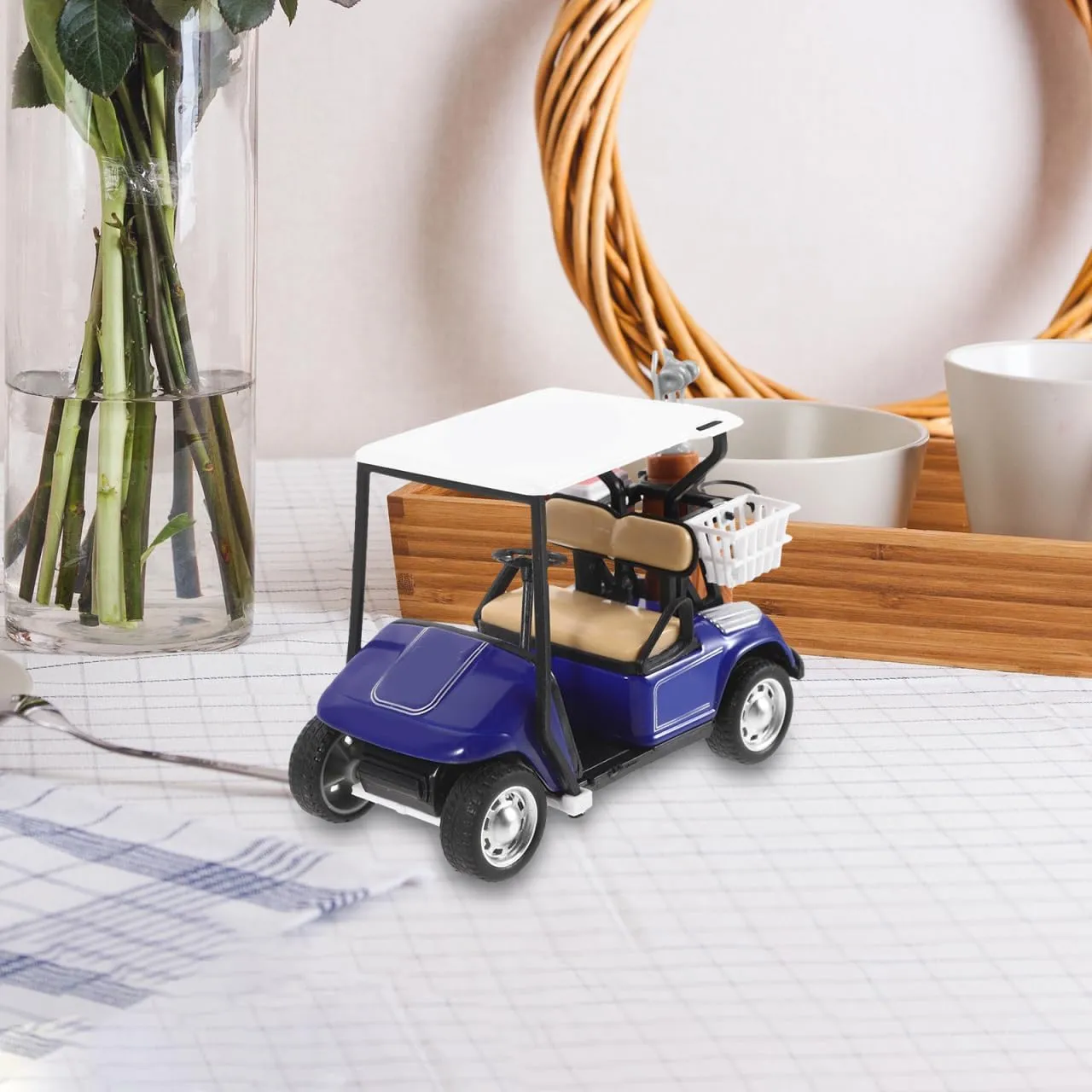 Realistic Golf Cart Model Diecast Desktop Golf Cart Ornament for Home Decor Simple Golf Cart Statue Golf Cart Crafts Golf for Enthusiasts