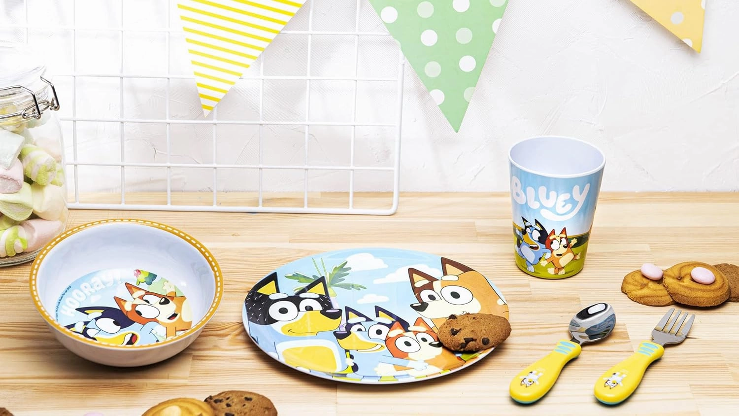 Zak Designs 5-Piece Dinnerware Set, Bluey - Durable Plastic & Stainless Steel - Includes Tumbler, 8-Inch Plate, 6-Inch Bowl, Fork & Spoon - Suitable for Kids Ages 3 